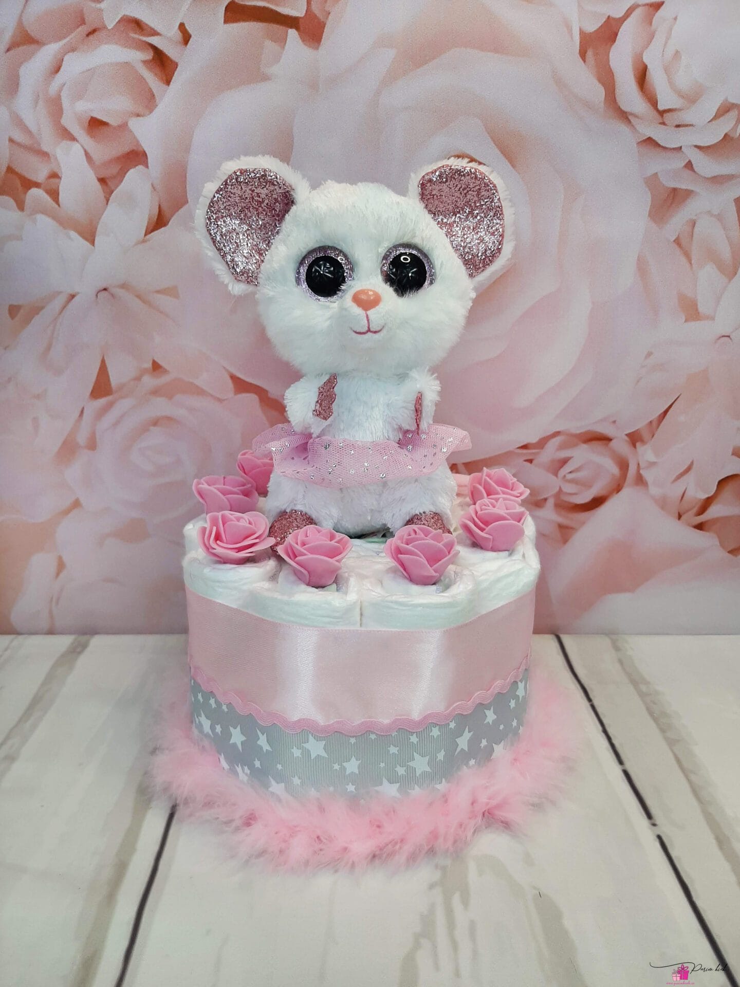 Väike mähkmetort hiirega