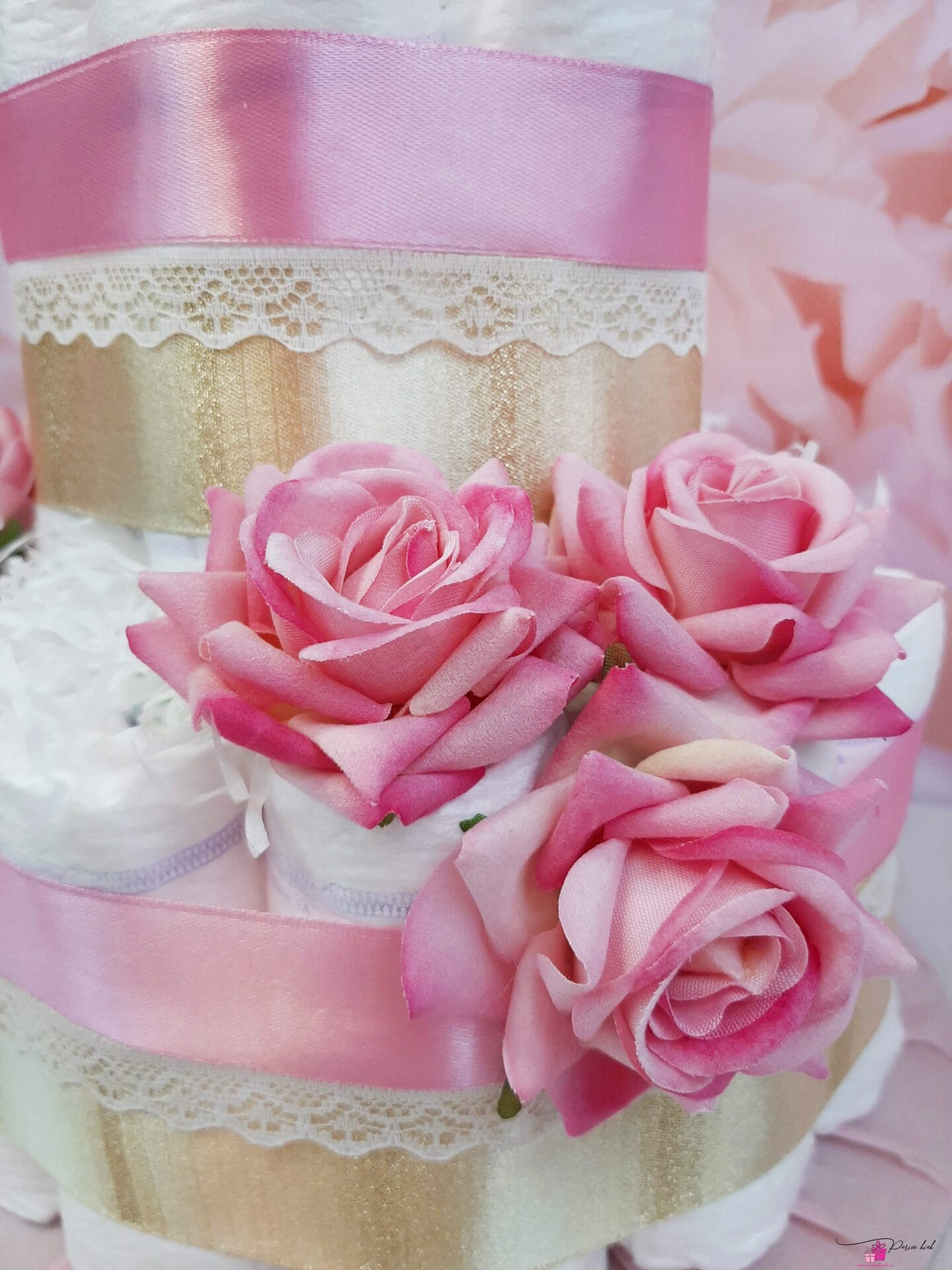 Kuldne Väike Mähkmetort Krooniga 2