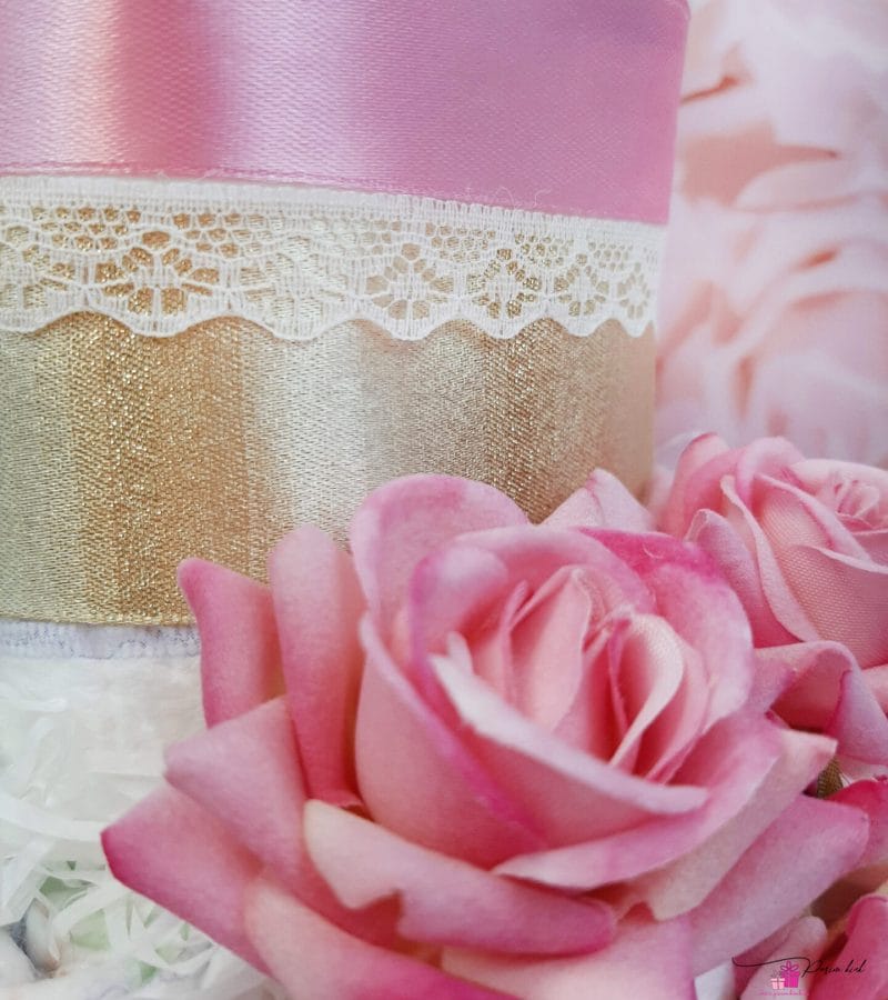 Kuldne Väike Mähkmetort Krooniga 3 Kuldne Väike Mähkmetort Krooniga 3