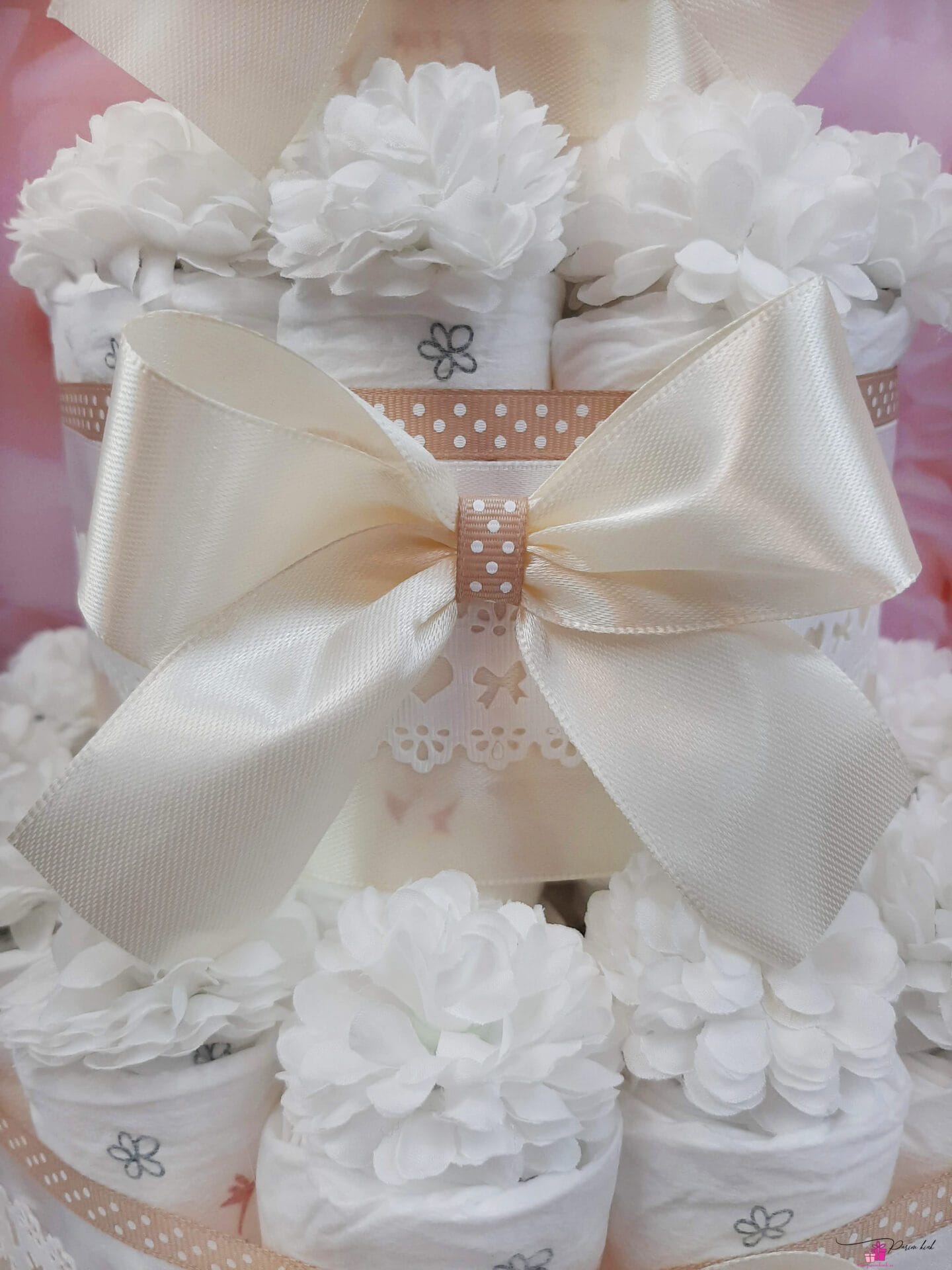 neutraalne mähkmetort lambaga 1