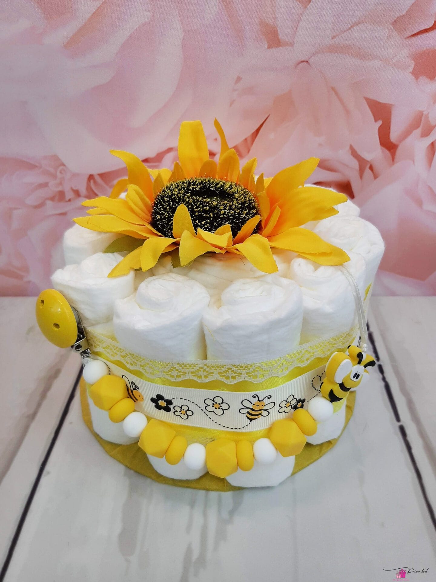 Kollane Pisike mähkmetort lutiketiga 1