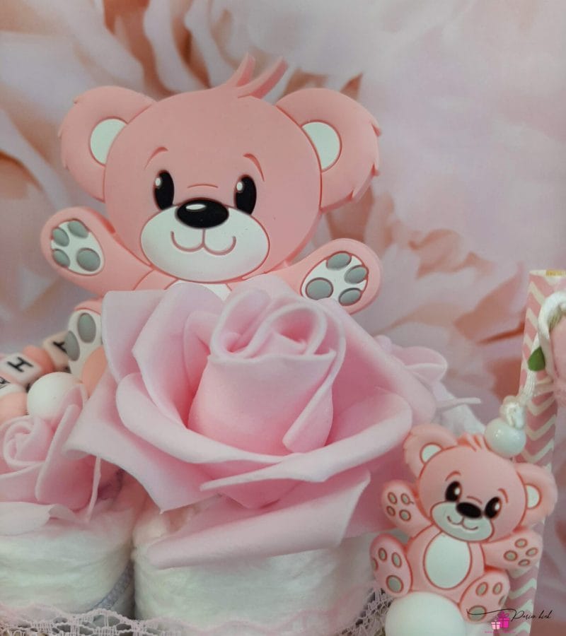 Roosa mähkmetort närimisrõnga ja lutiketiga 13jpg Roosa mähkmetort närimisrõnga ja lutiketiga 13jpg