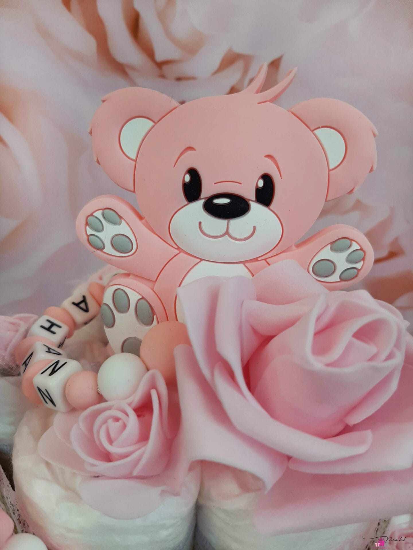 Roosa mähkmetort närimisrõnga ja lutiketiga 2