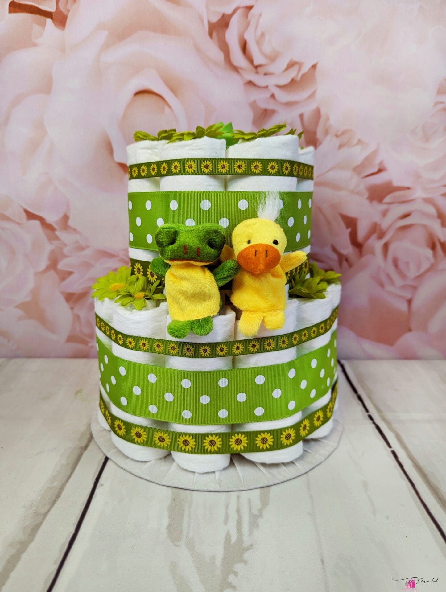 Roheline mähkmetort näpunukkudega 2