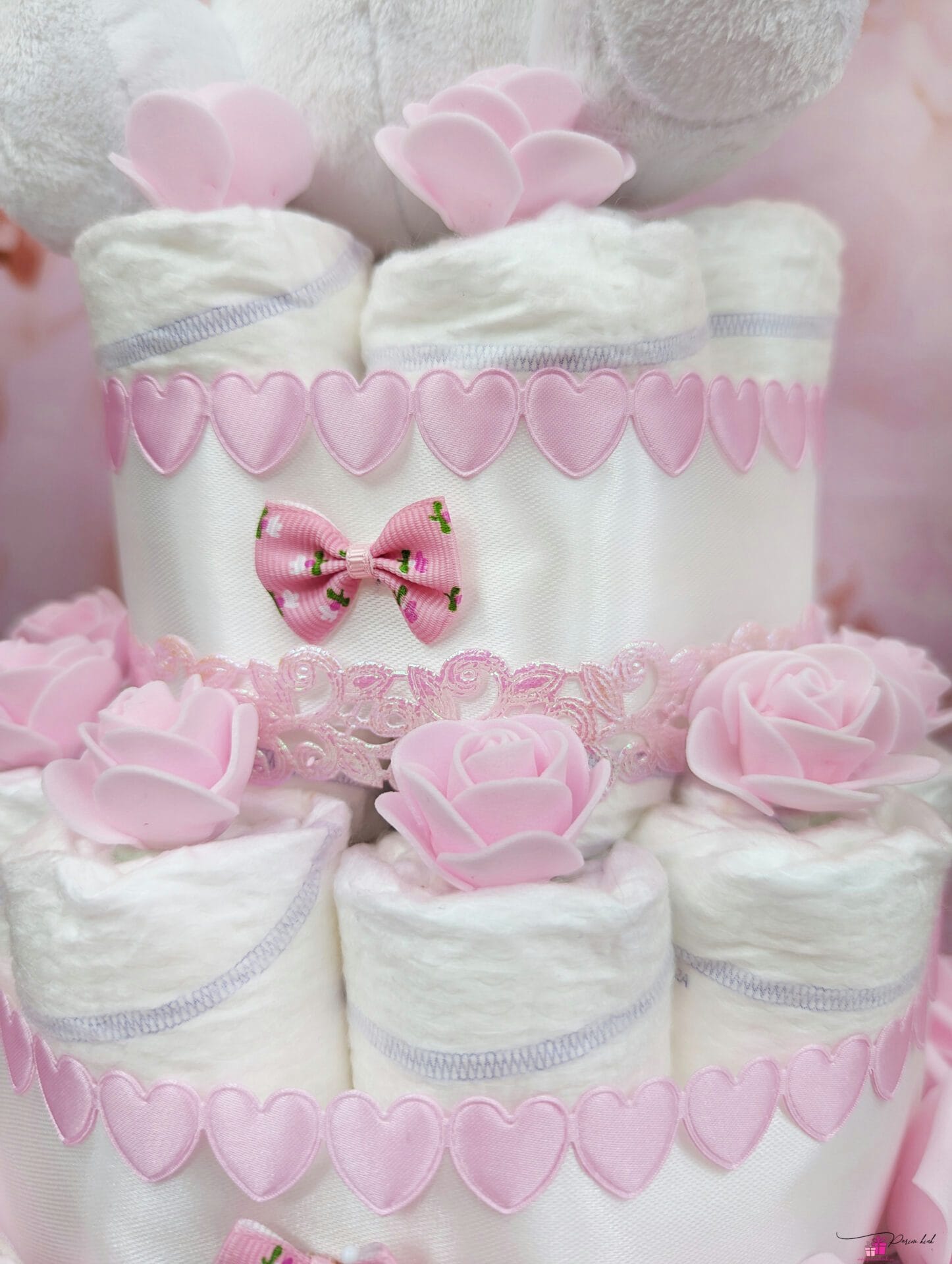 heleroosa mähkmetort ükssarvikuga 2