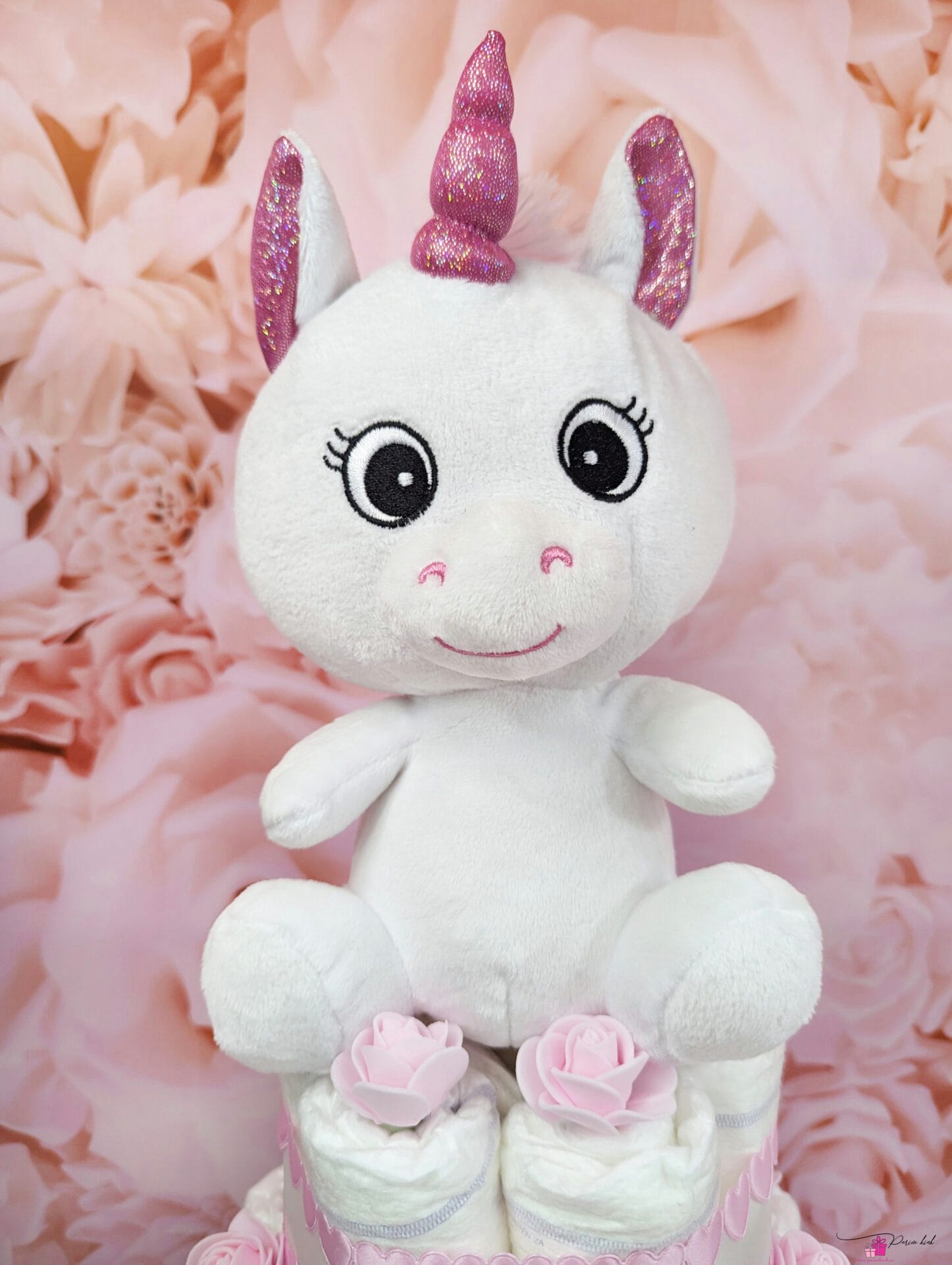 heleroosa mähkmetort ükssarvikuga 3