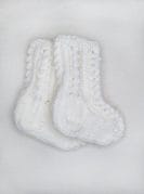 valged pitssokid beebile