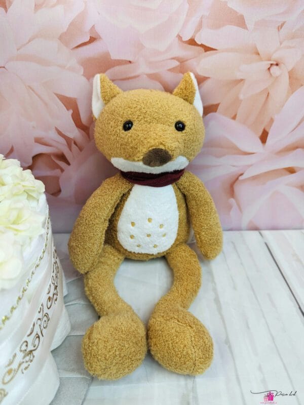 neutraalne mähkmetort rebasega