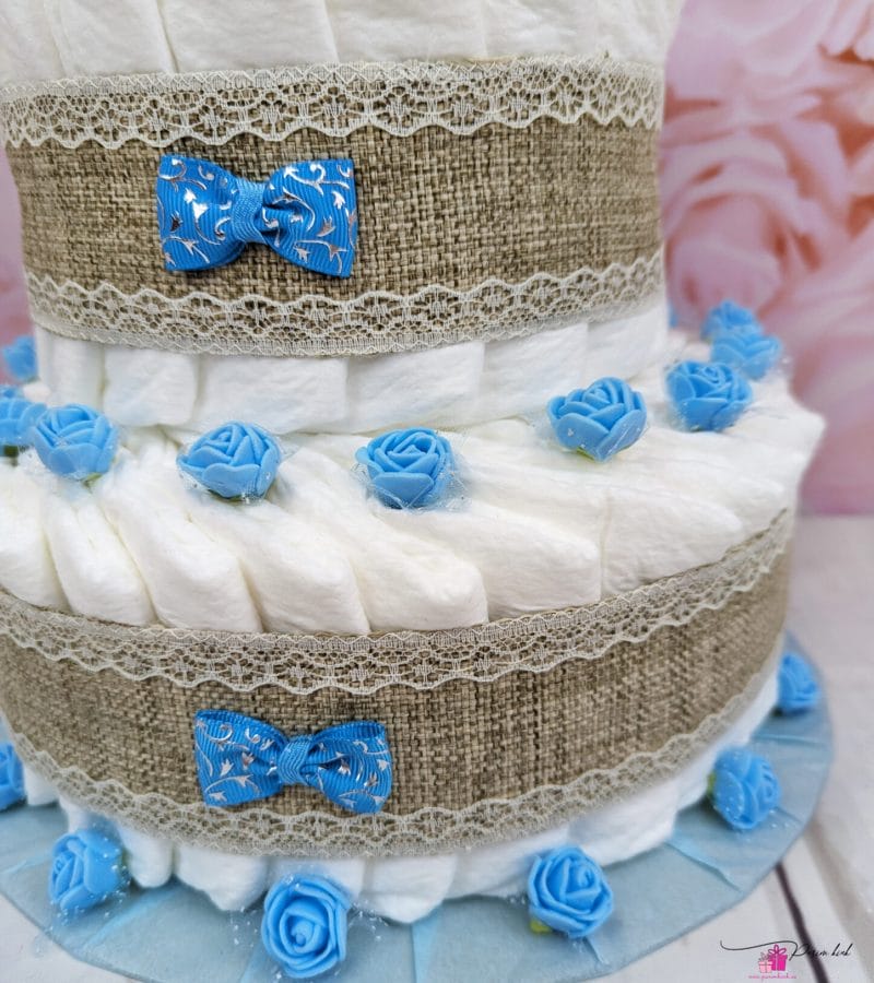 helesinine mähkmetort kaisukaruga helesinine mähkmetort kaisukaruga