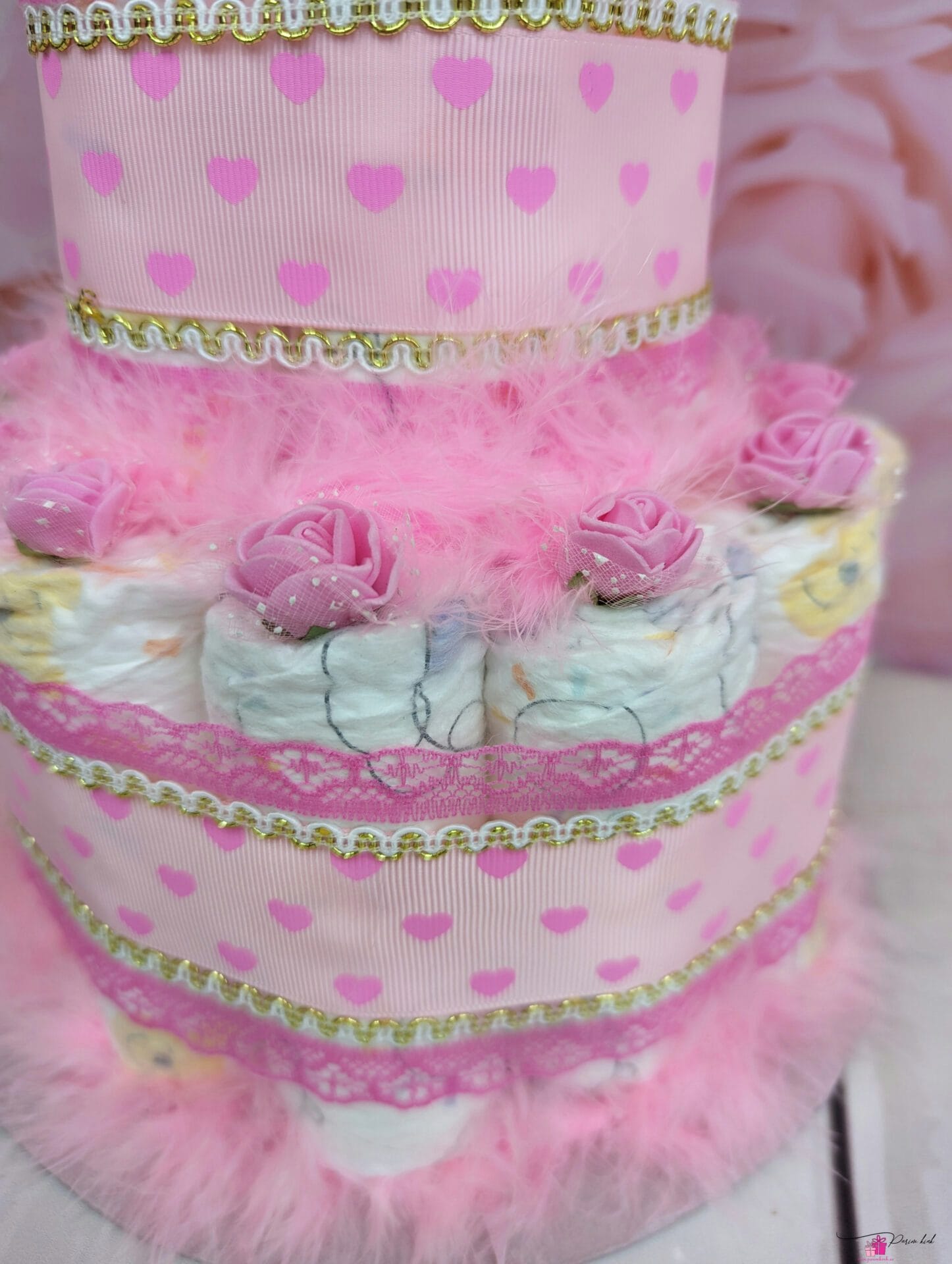 roosa mähkmetort kassiga 11