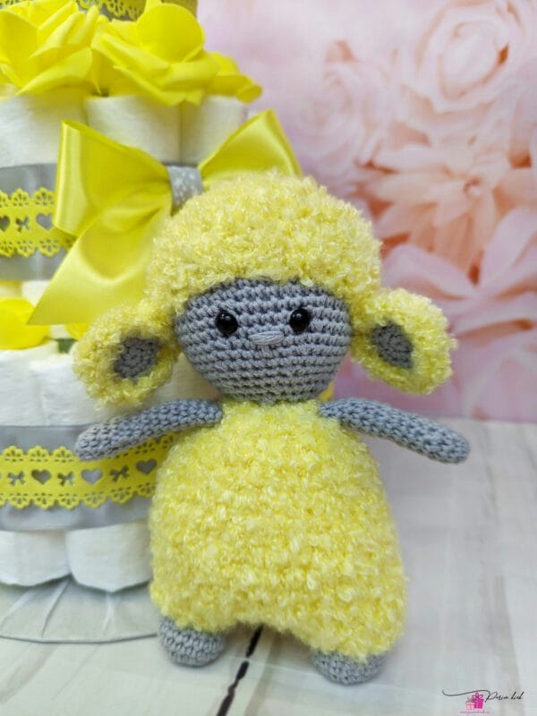 kollane mähkmetort käsitöö lambaga 4