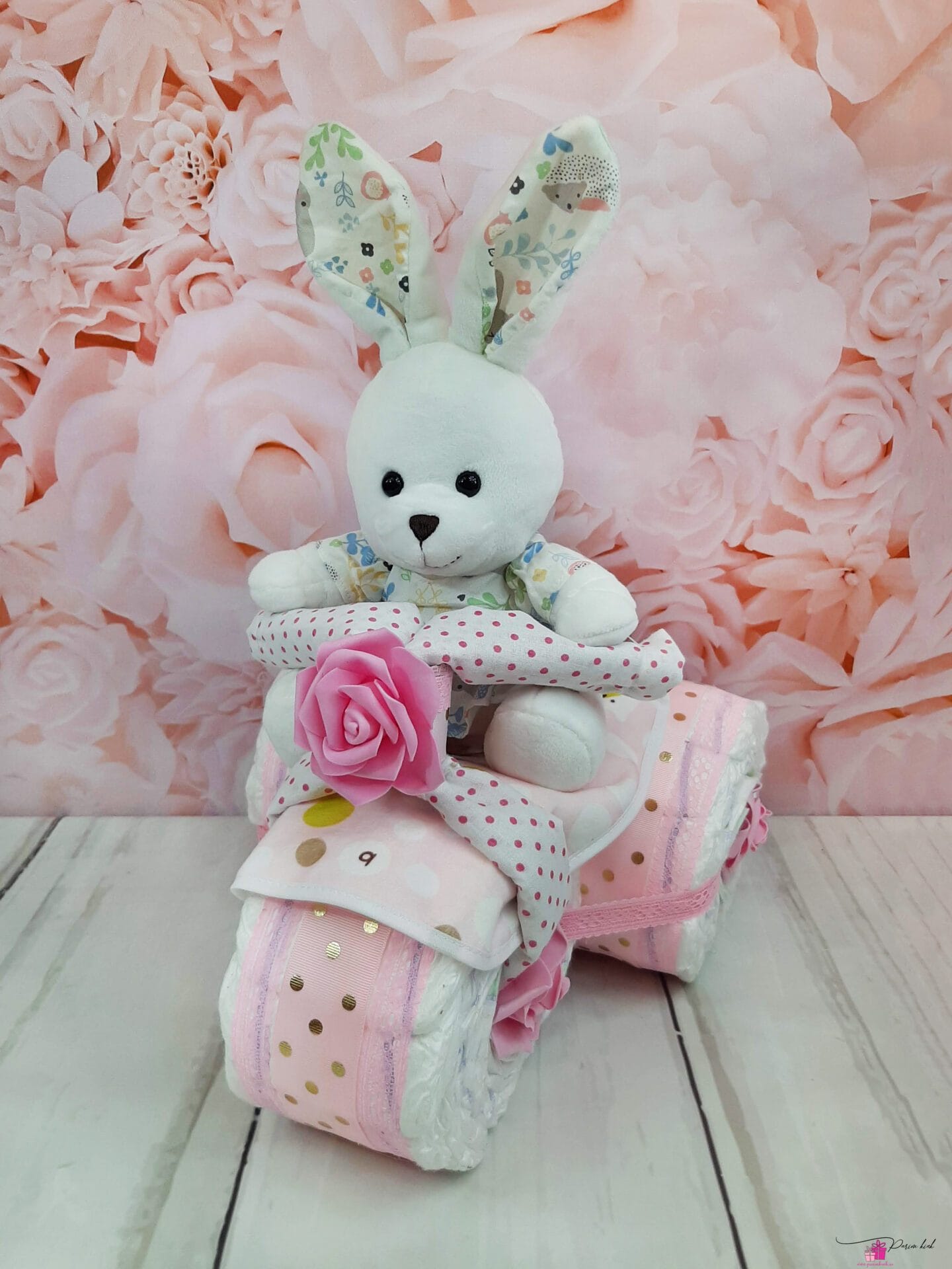 roosa kolmerattaline mähkmetort 15