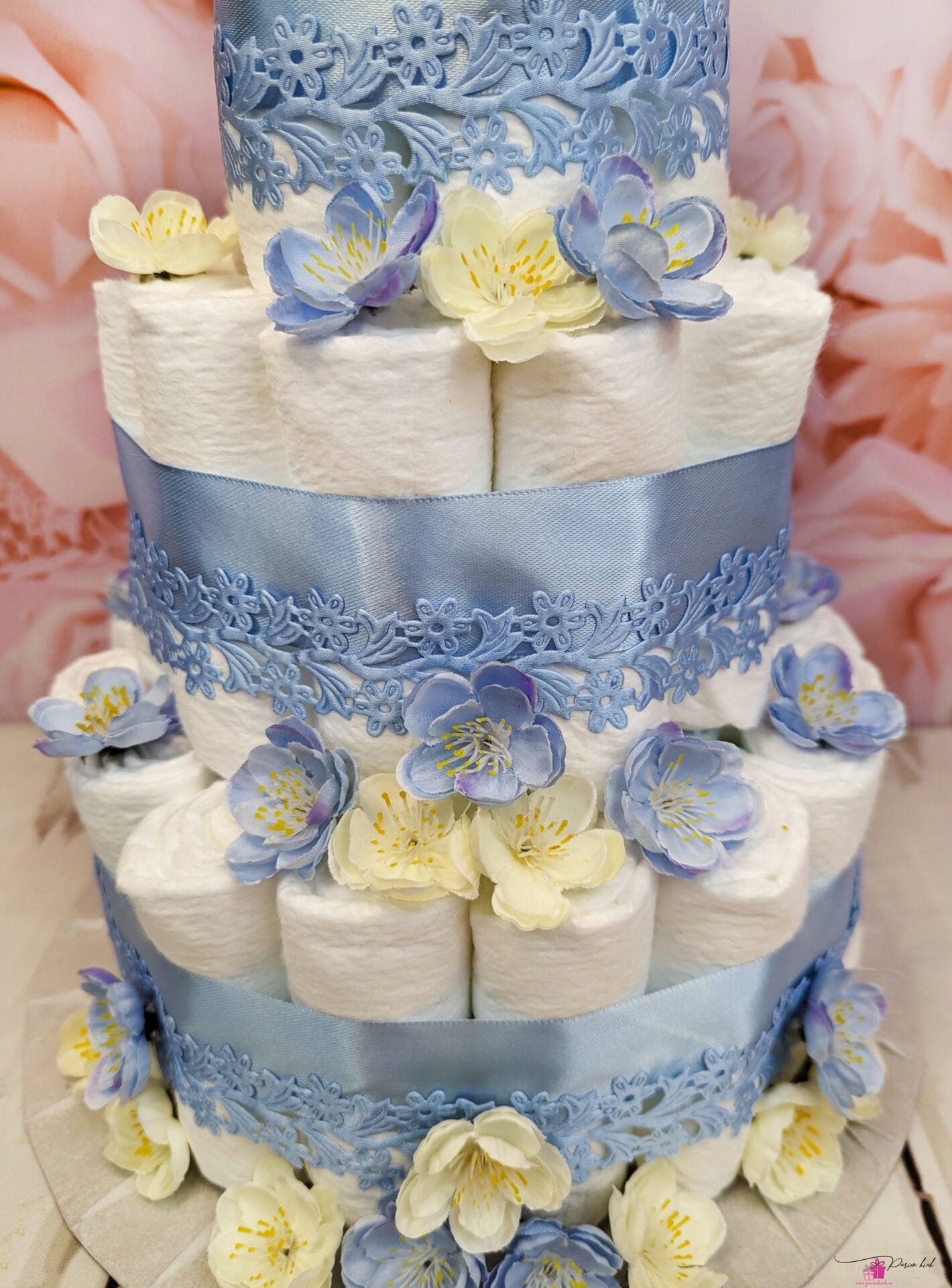 sinine mähkmetort käsitöö draakoniga 5