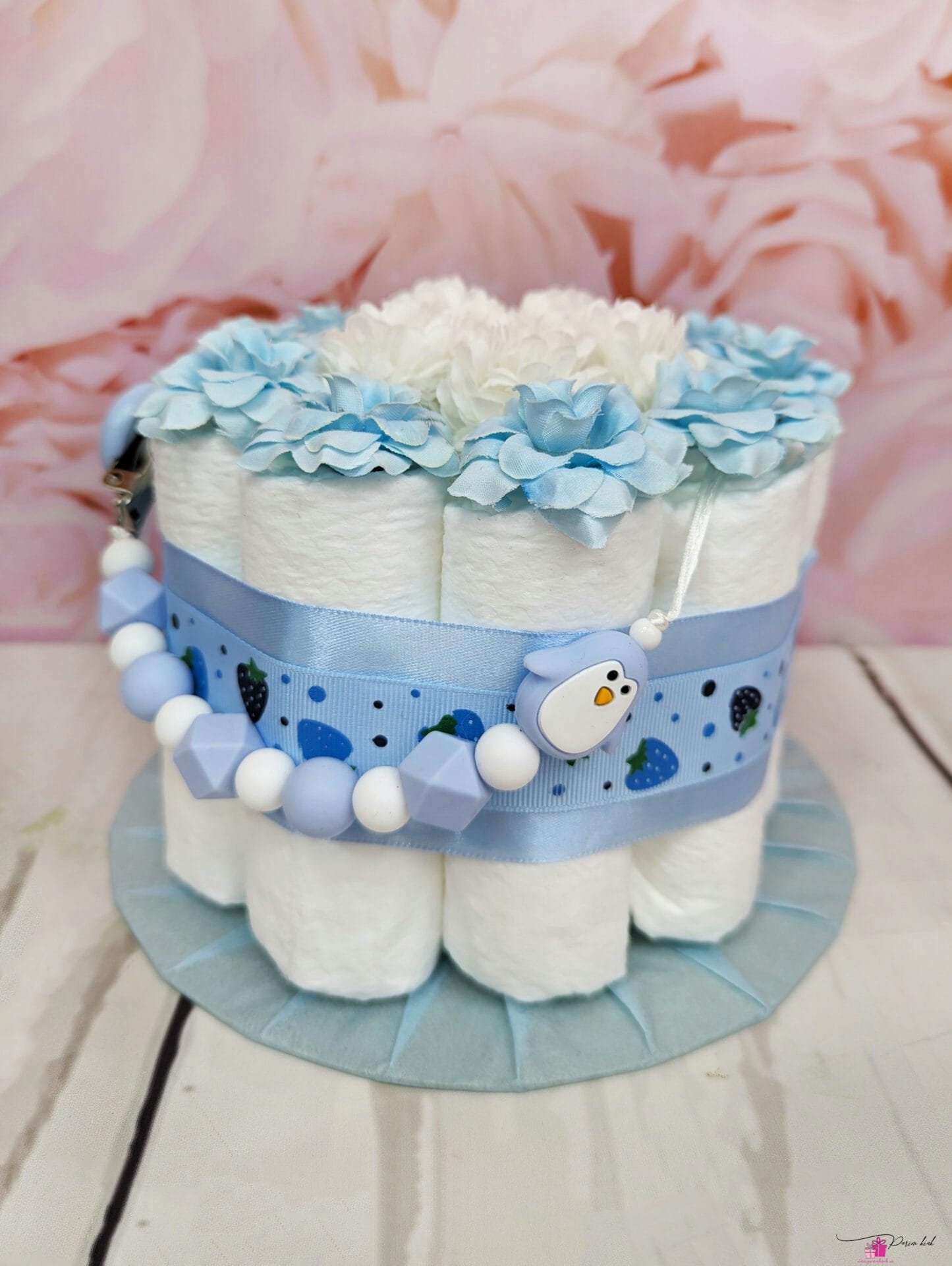 sinine pisike mähkmetort lutiketiga 3