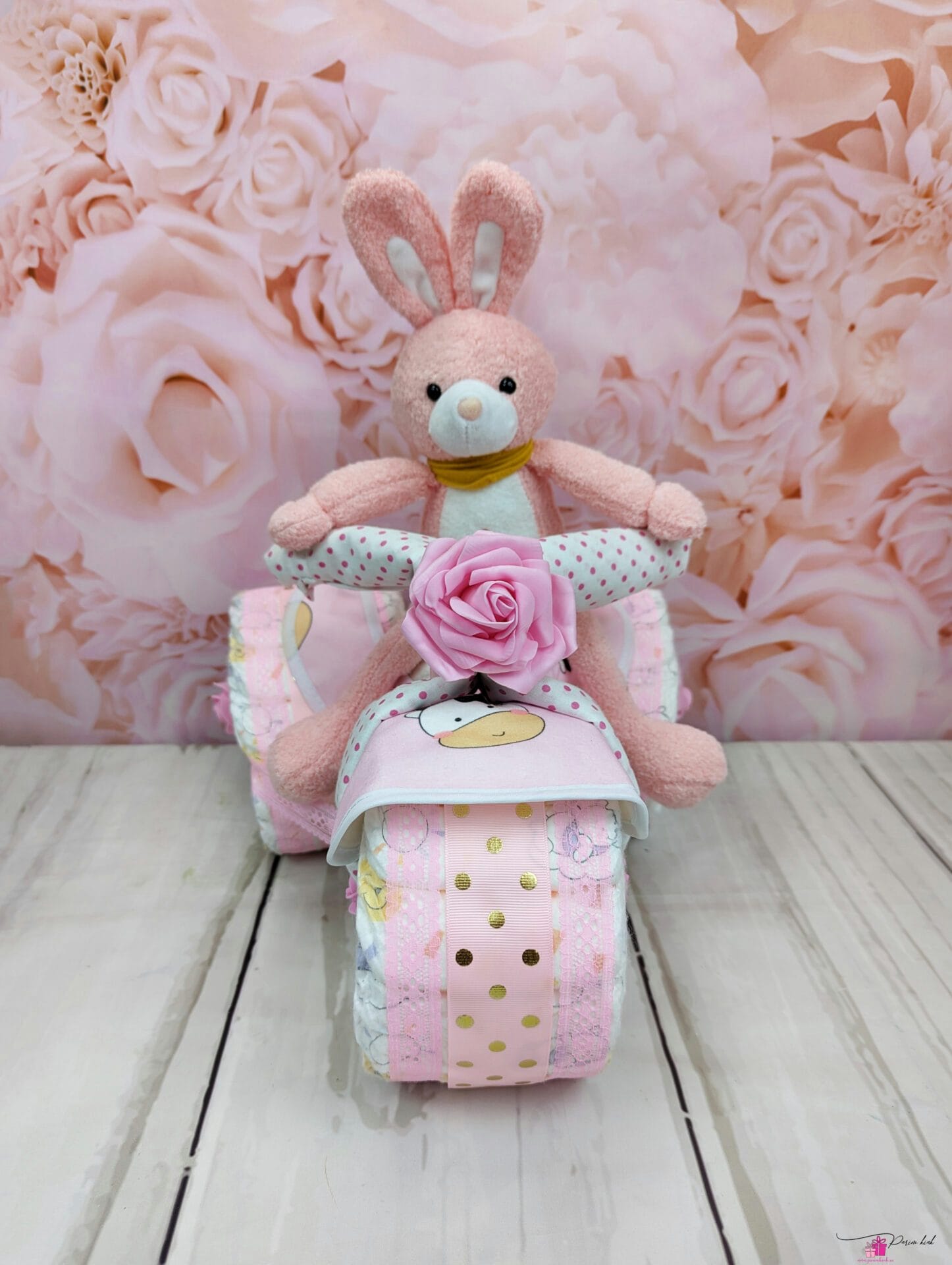 kolmerattaline mähkmetort jänesega 2