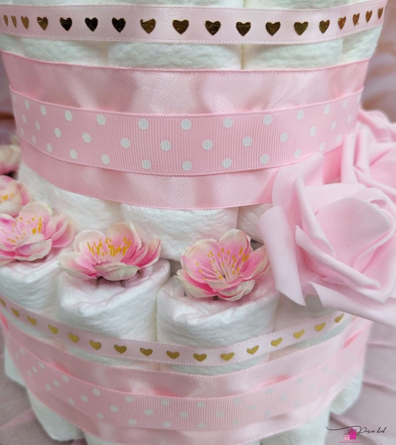 heleroosa mähkmetort elevandiga heleroosa mähkmetort elevandiga