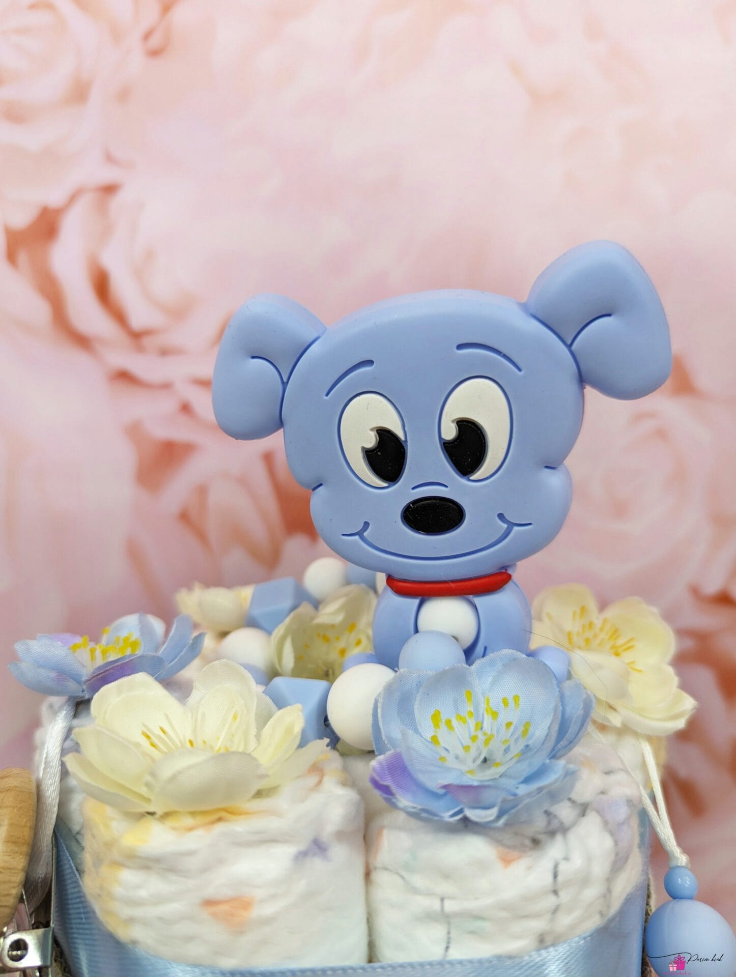 helesinine mähkmetort lutiketi ja närimisrõngaga 3