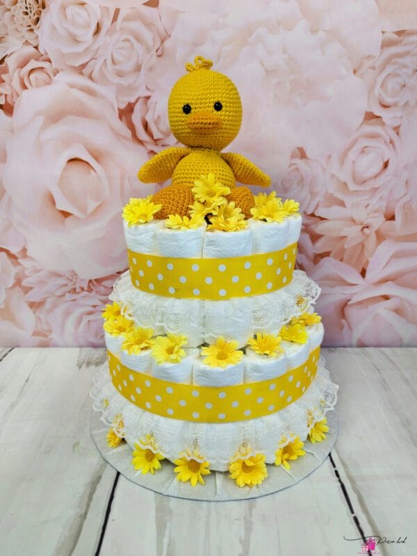 kollane mähkmetort amigurumi pardiga 3-1