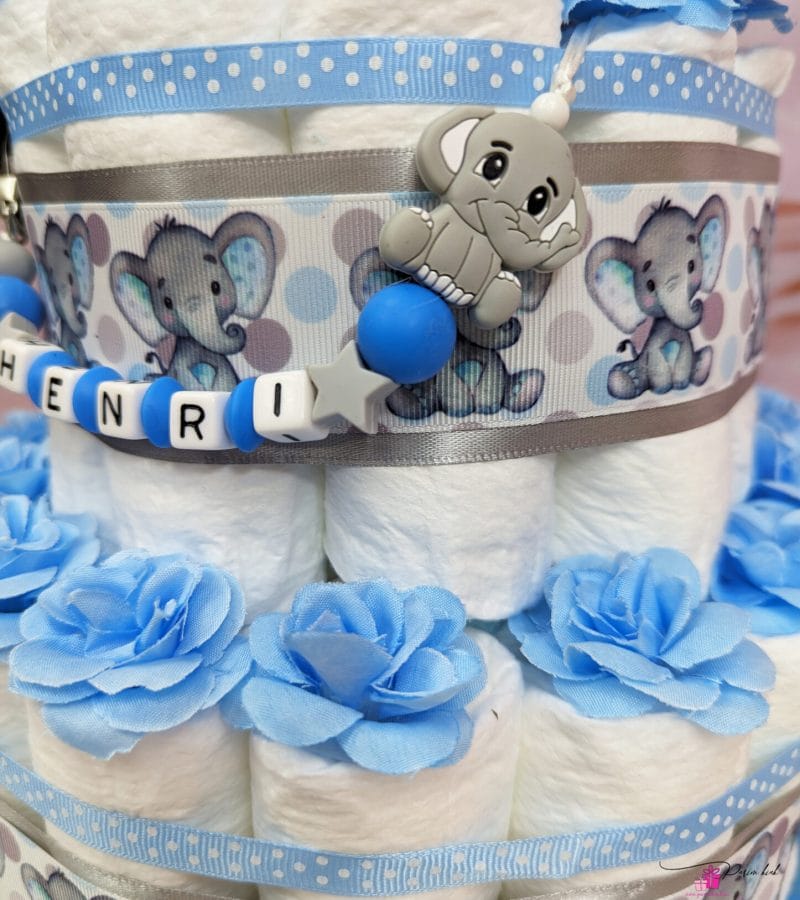 sinine mähkmetort üleannetu elevandiga 1 sinine mähkmetort üleannetu elevandiga 1