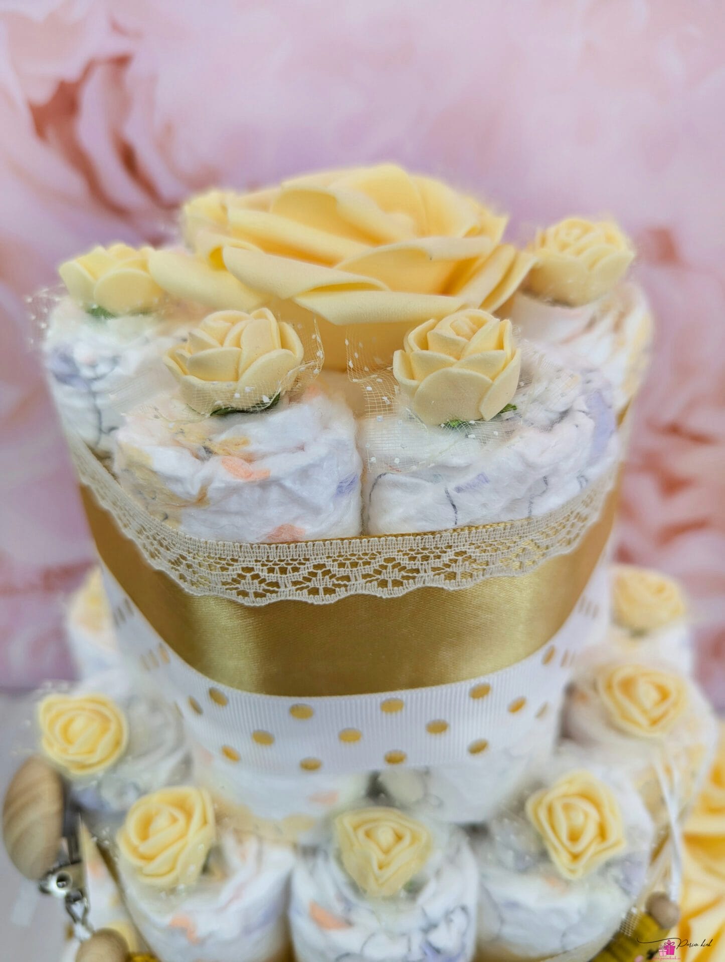 neutraalne mähkmetort lutiketiga