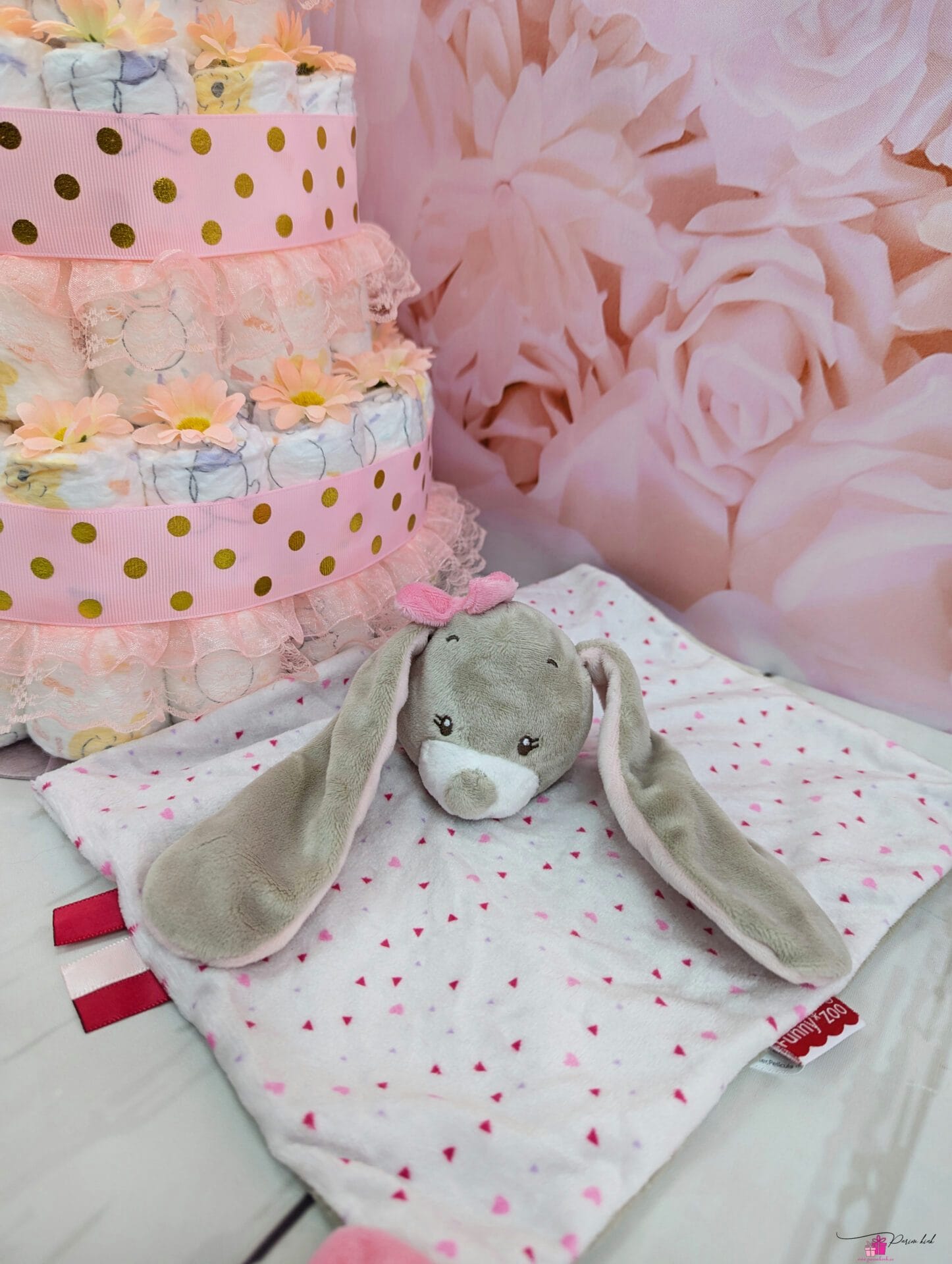 roosa-kuldne mähkmetort kaisutekiga 4