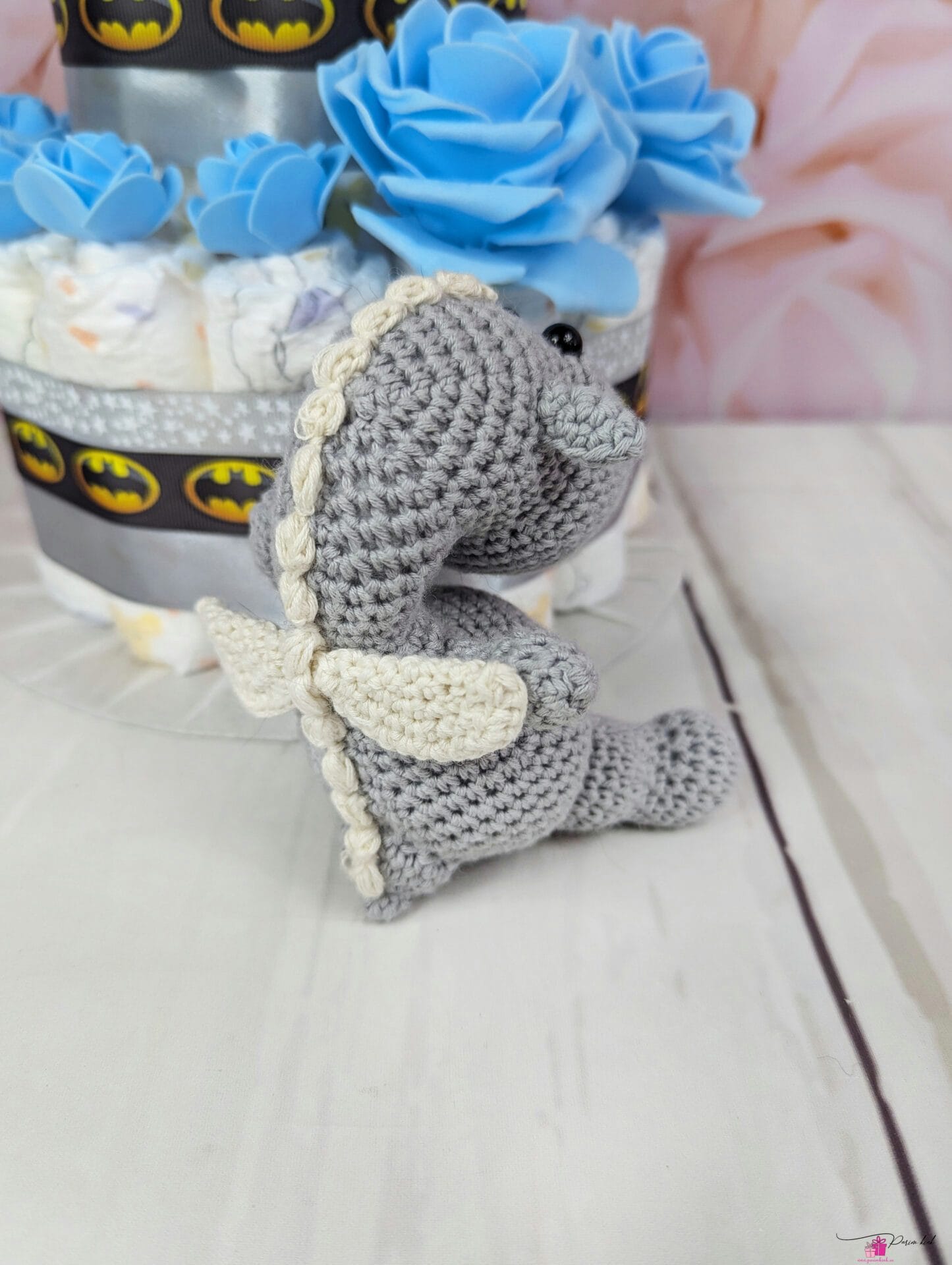 Hall mähkmetort Amigurumi draakoniga 2