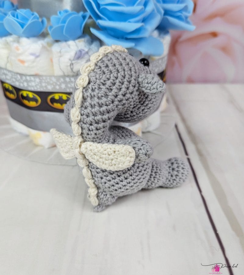 Hall mähkmetort Amigurumi draakoniga 2 Hall mähkmetort Amigurumi draakoniga 2