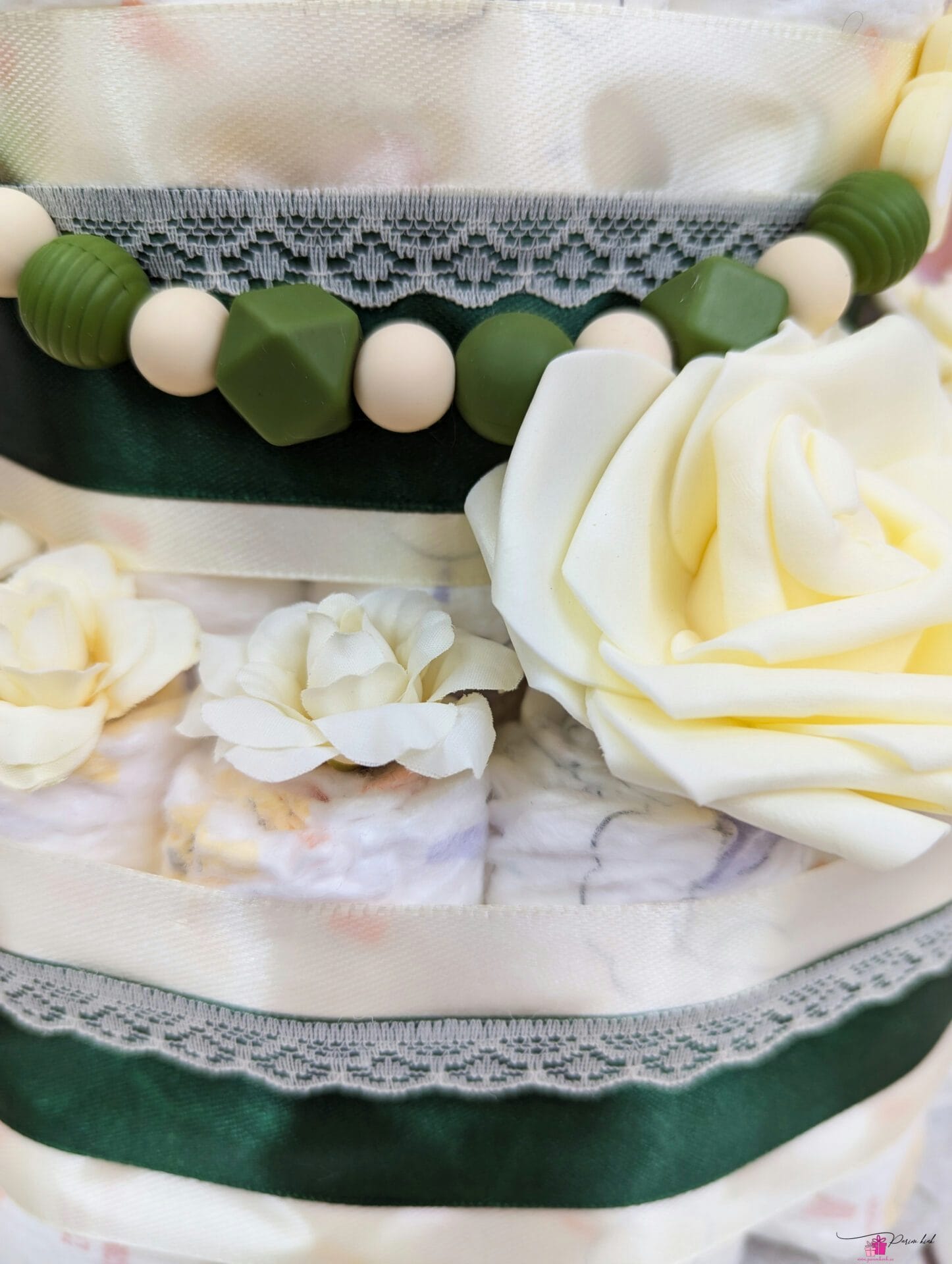 Roheline-Beež mähkmetort lutiketiga 1