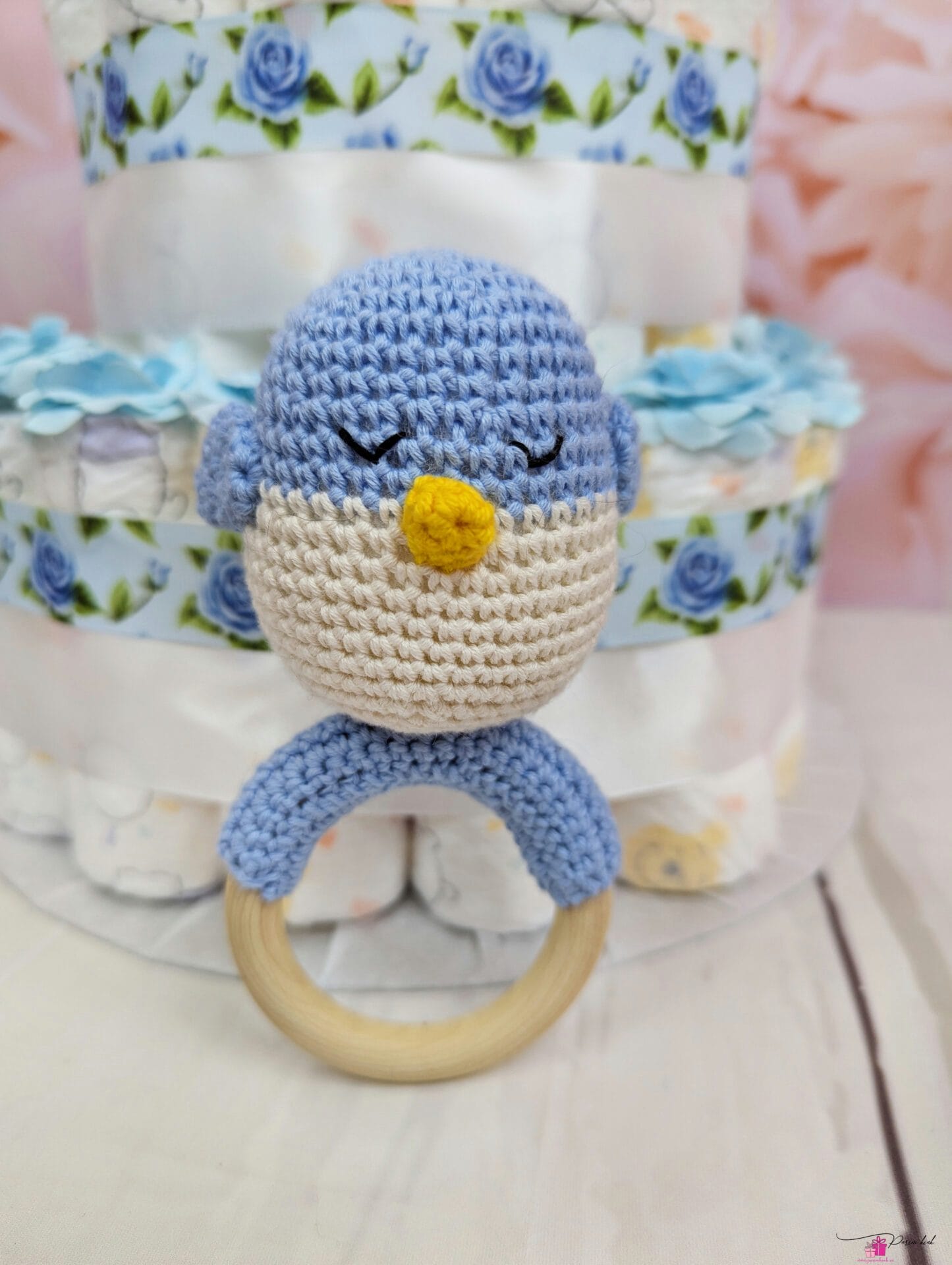 Sinine mähkmetort käsitöö kõristiga