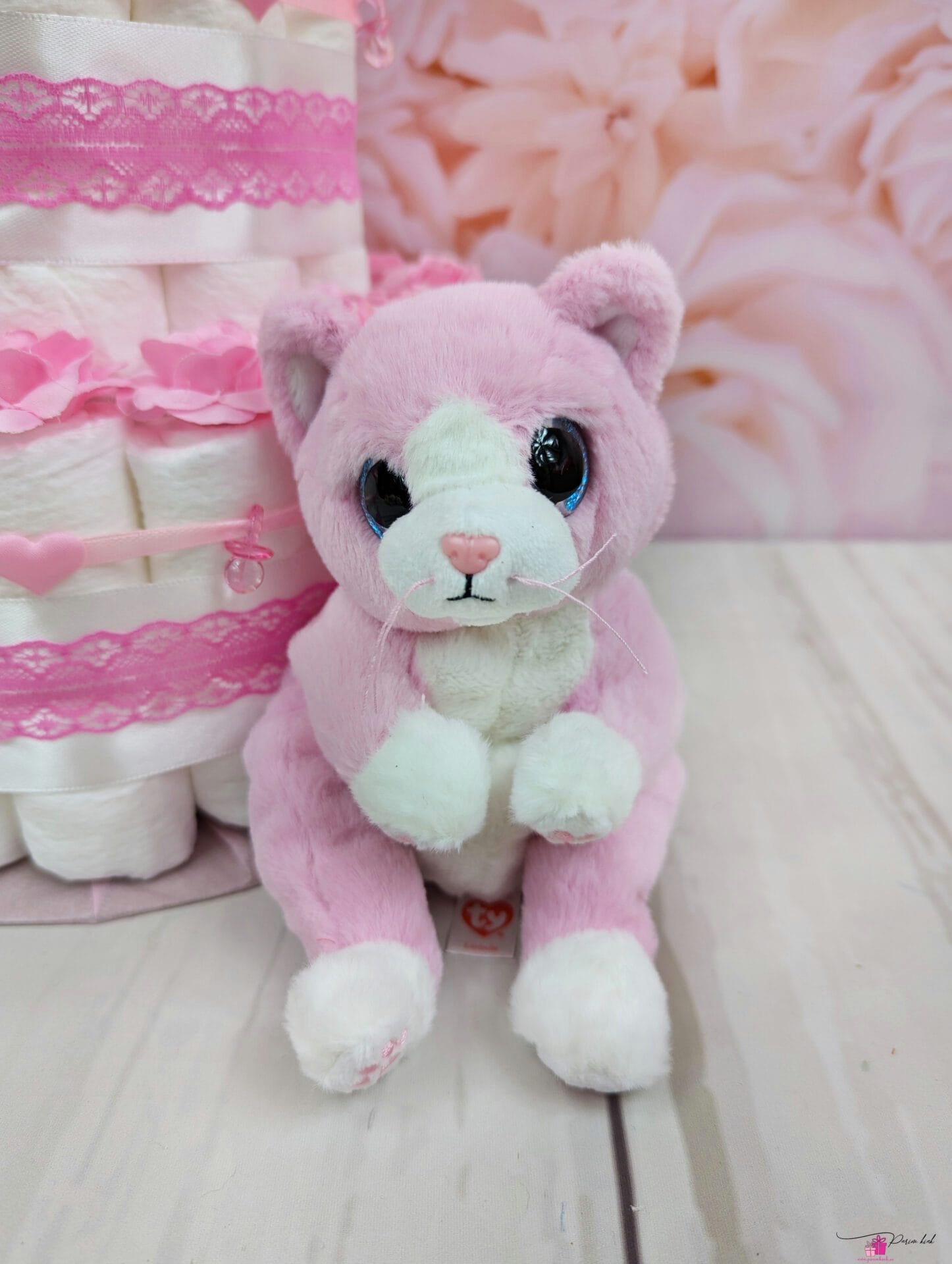 heleroosa mähkmetort kassiga 3