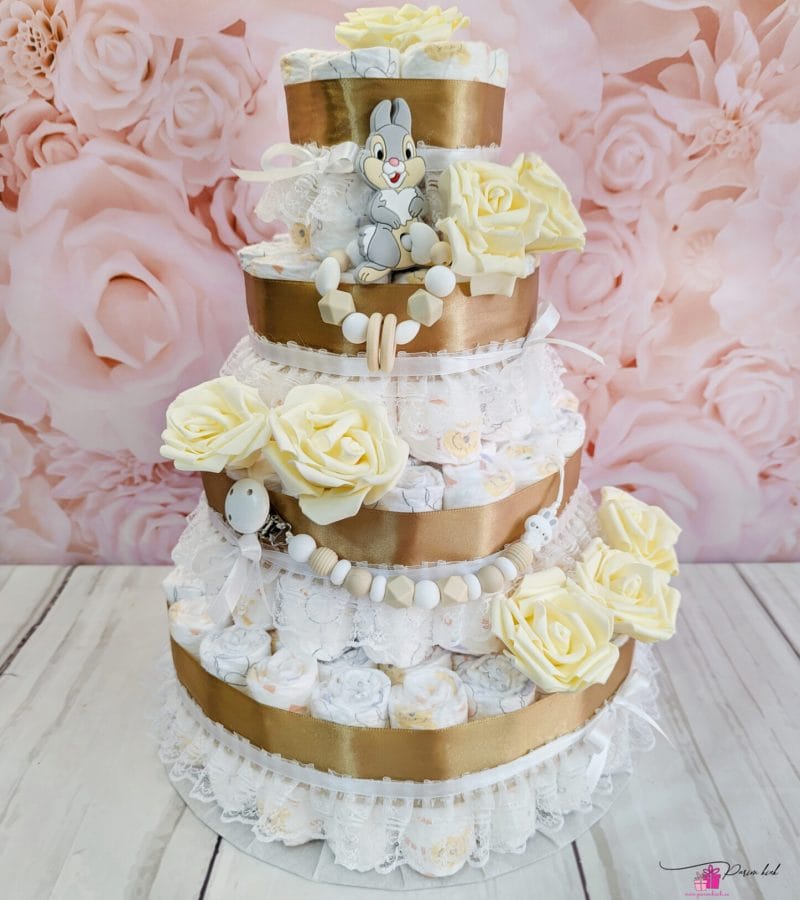 neljakordne mähkmetort närimisrõnga ja lutiketiga 10