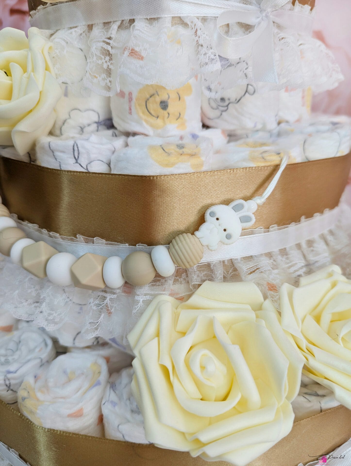 neljakordne mähkmetort närimisrõnga ja lutiketiga 11