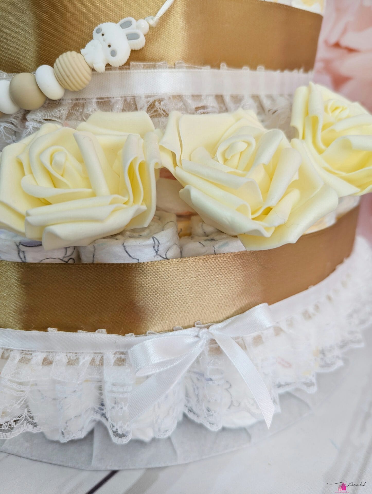 neljakordne mähkmetort närimisrõnga ja lutiketiga 12