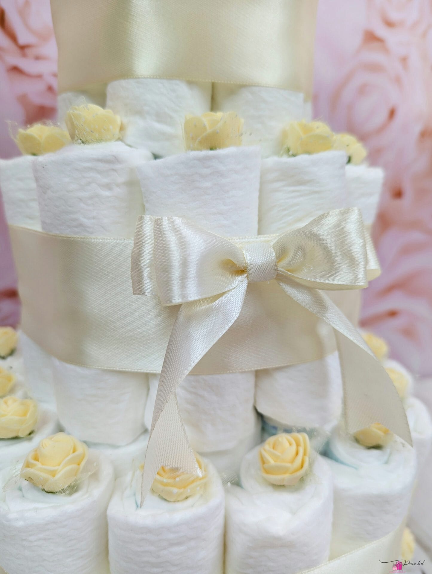 neutraalne mähkmetort närimisleluga 3