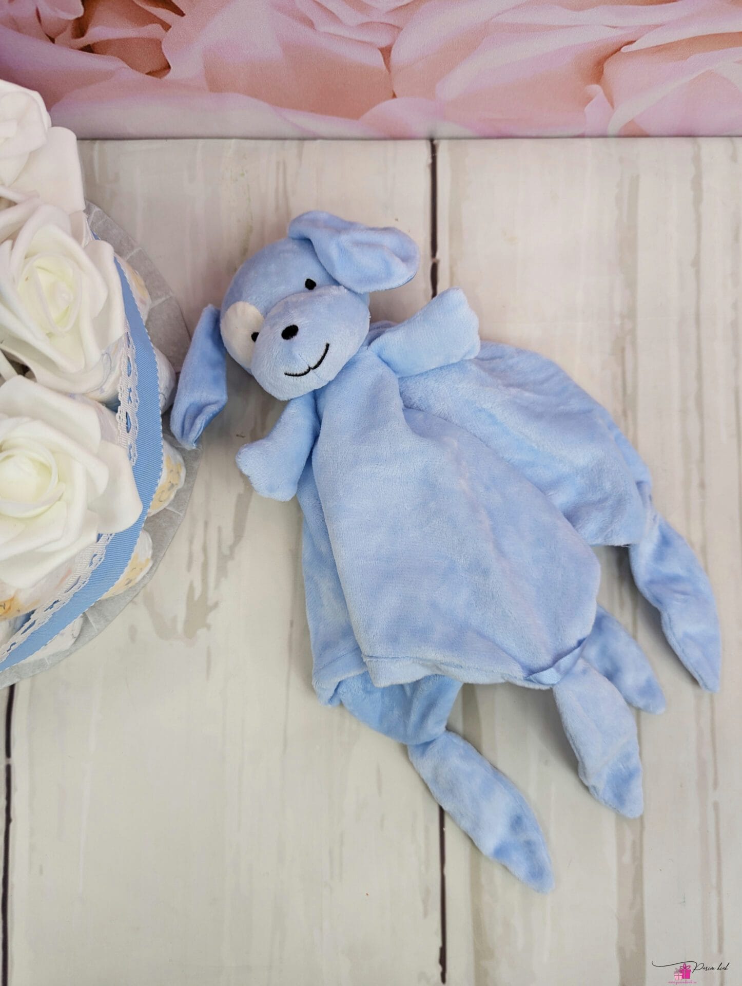 helesinine mähkmetort kaisukutsuga