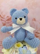 sinine mähkmetort amigurumi karuga 1