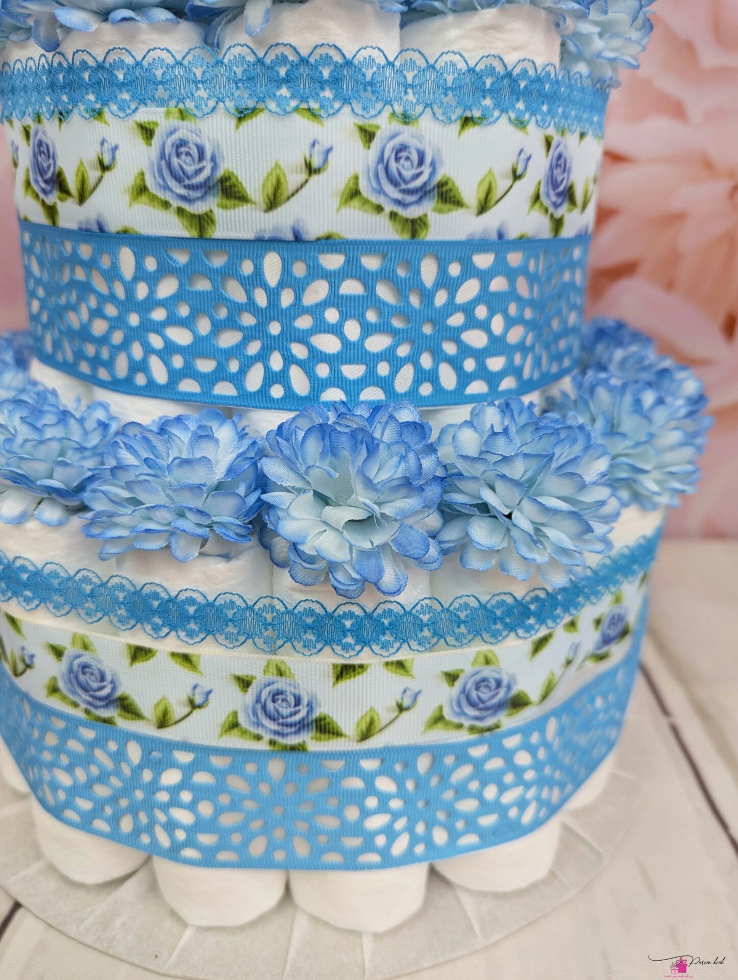 sinine mähkmetort laamaga 1