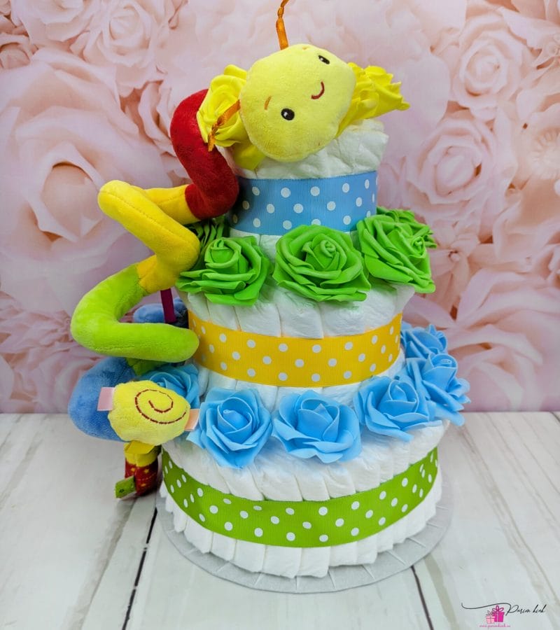 Värviline mähkmetort ussikesega Värviline mähkmetort ussikesega