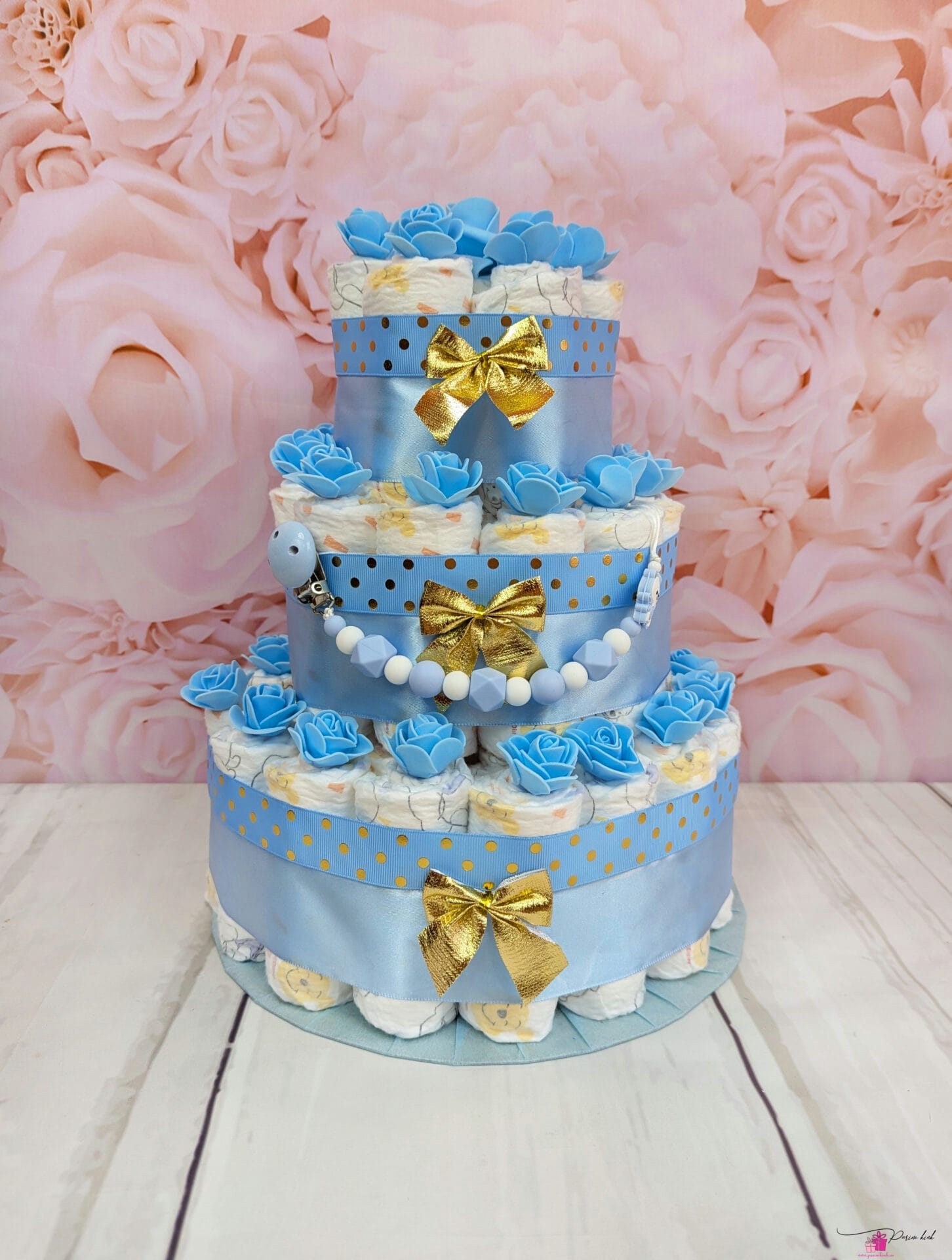 kuldne-sinine mähkmetort lutiketiga