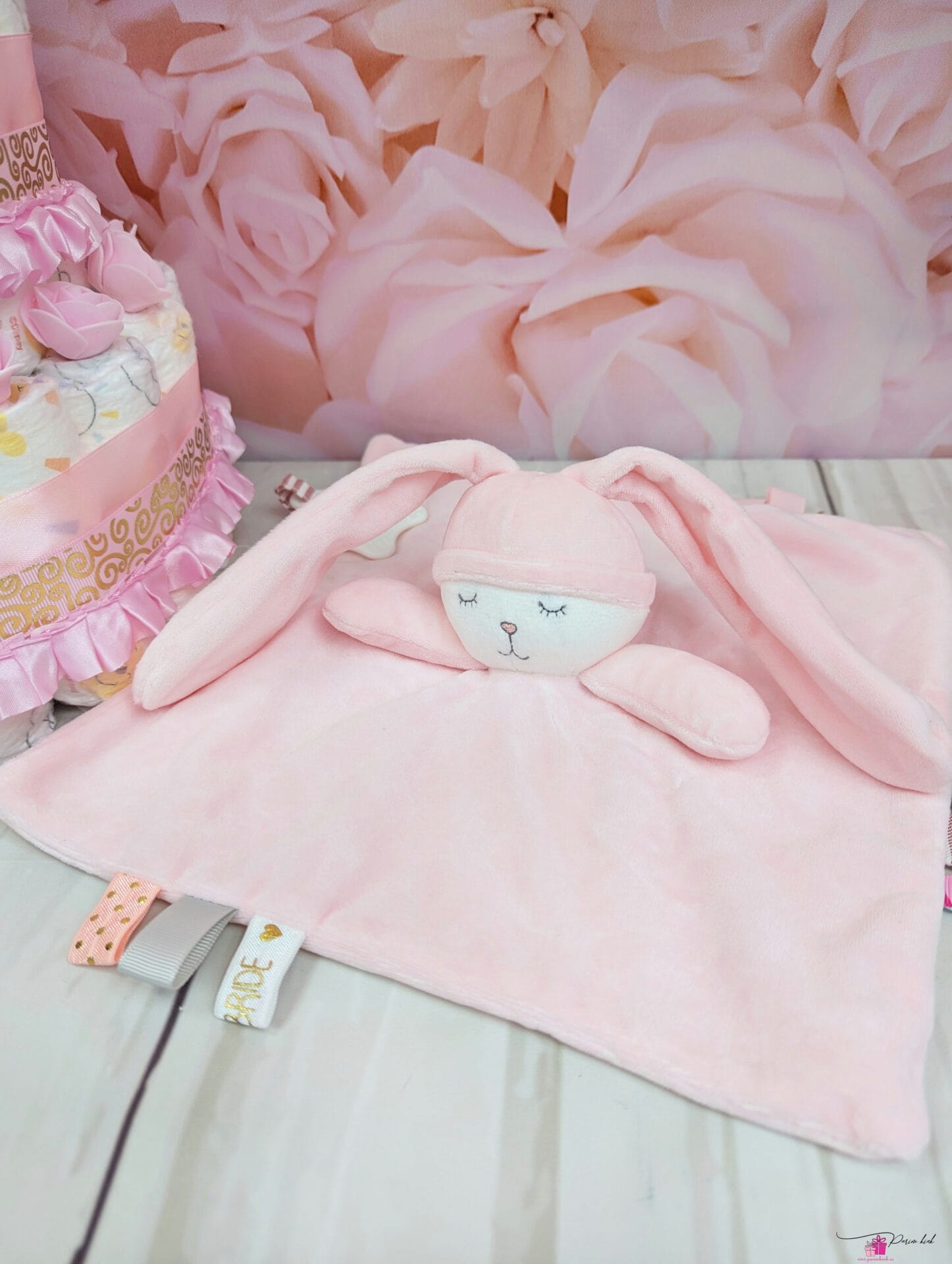 roosa mähkmetort jänku kaisutekiga