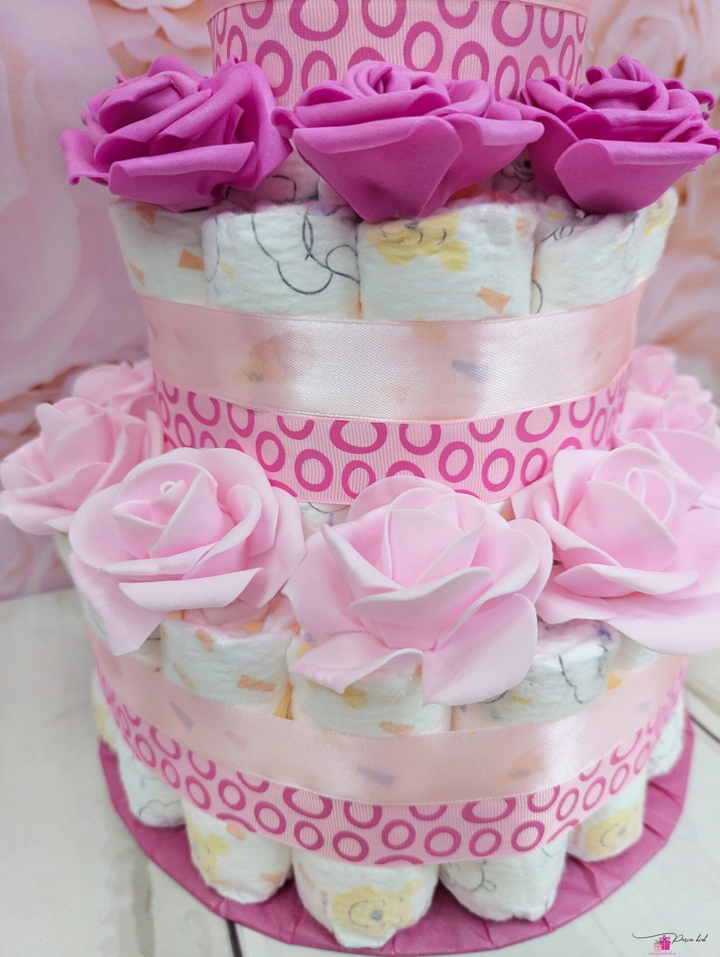 Heleroosa mähkmetort kaisutekiga