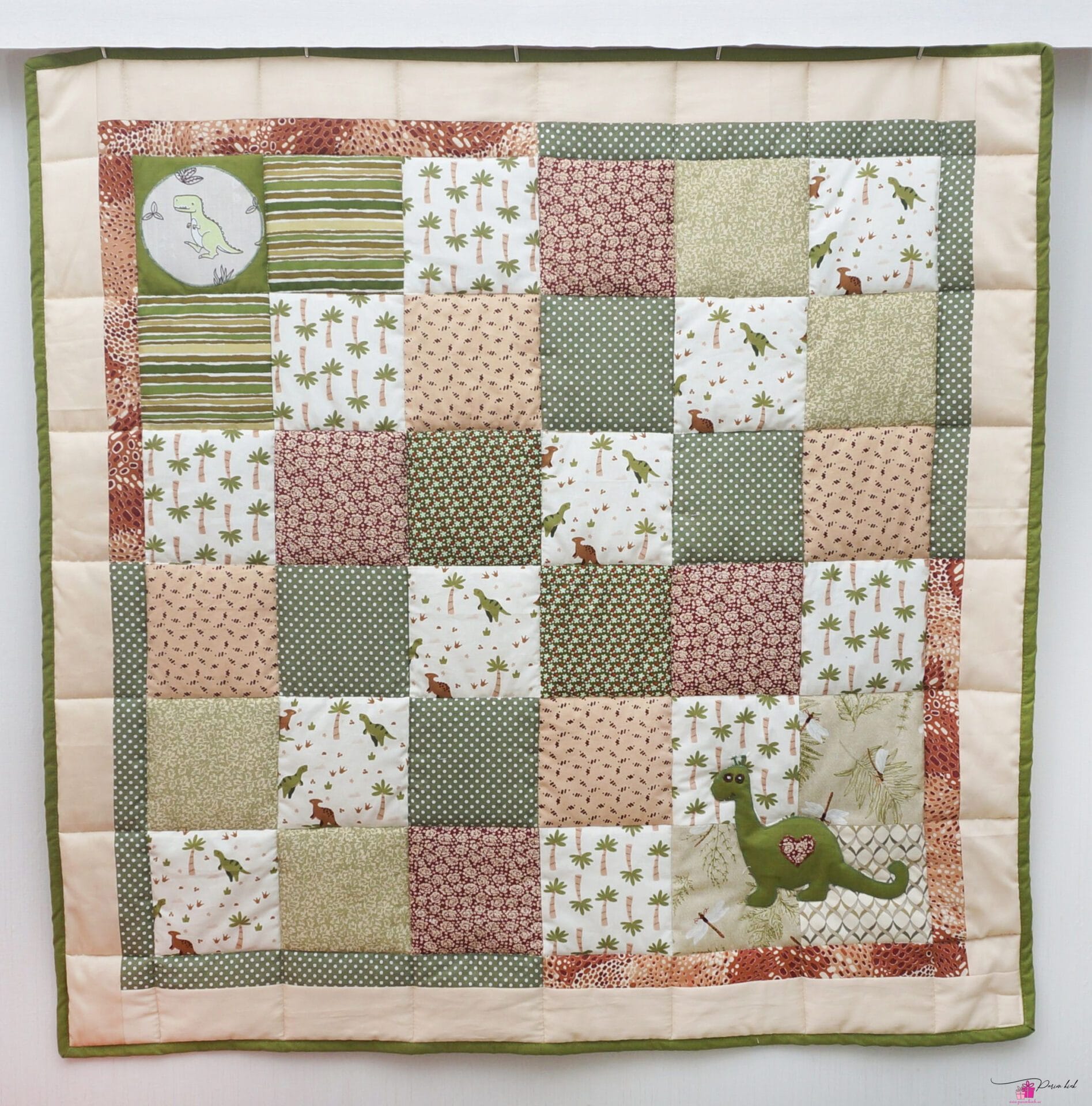 Dinosaurusetekk copy