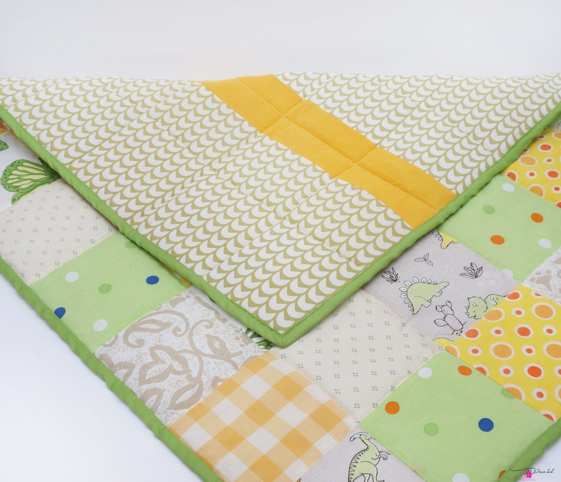 roheline lapitekk draakon