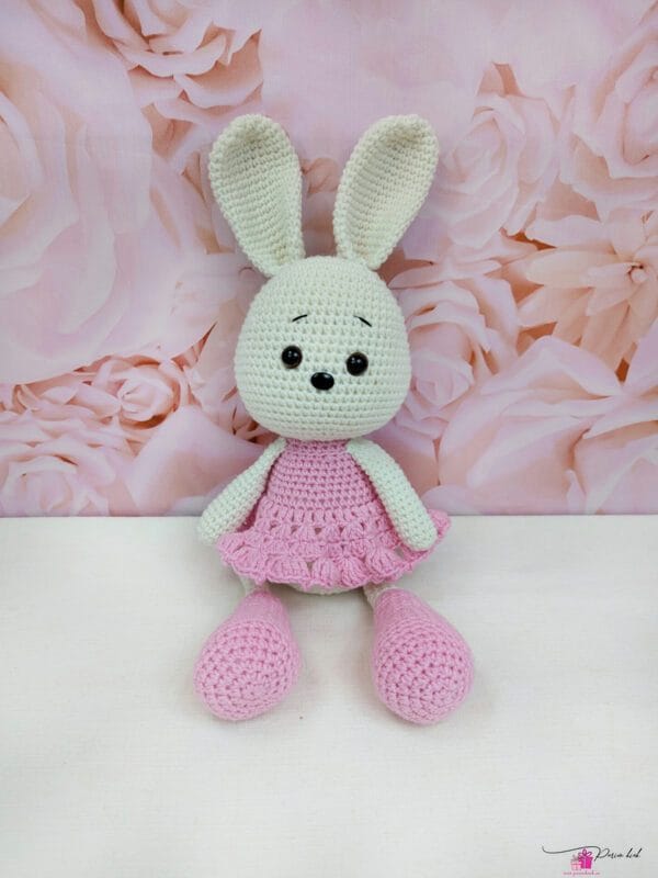 Amigurumi jänkutüdruk ja jänkupapud 1