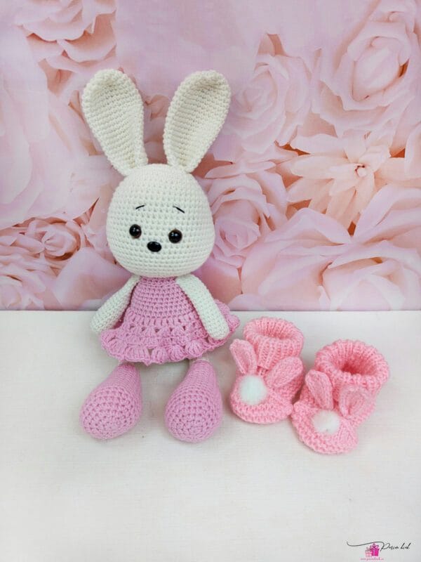 amigurumi jänkutüdruk ja jänkupapud