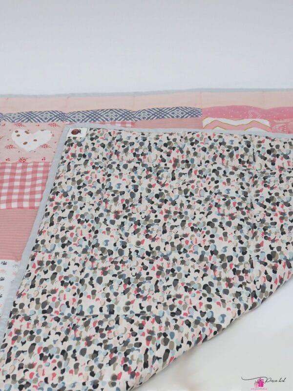 Roosa-linnuga-lapitekk.3