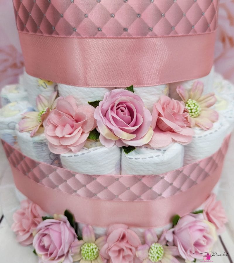 Roosa mähkmetort käsitöö amigurumi jänkuga Roosa mähkmetort käsitöö amigurumi jänkuga