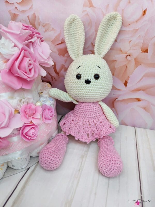 lilleline mähkmetort amigurumi jänesega 1