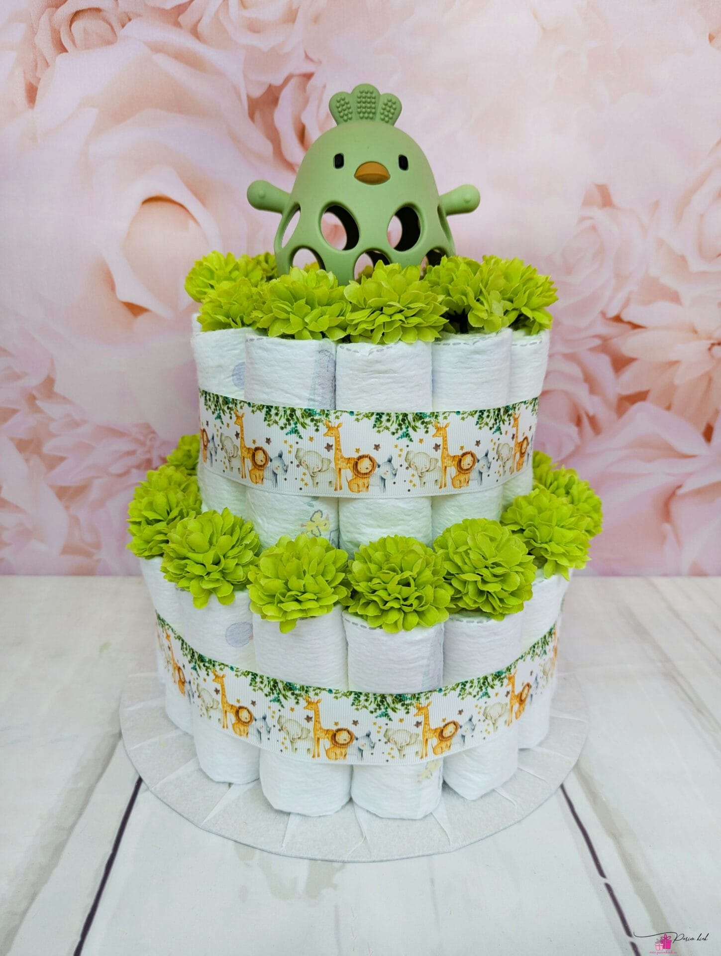 roheline mähkmetort tibu närimisleluga