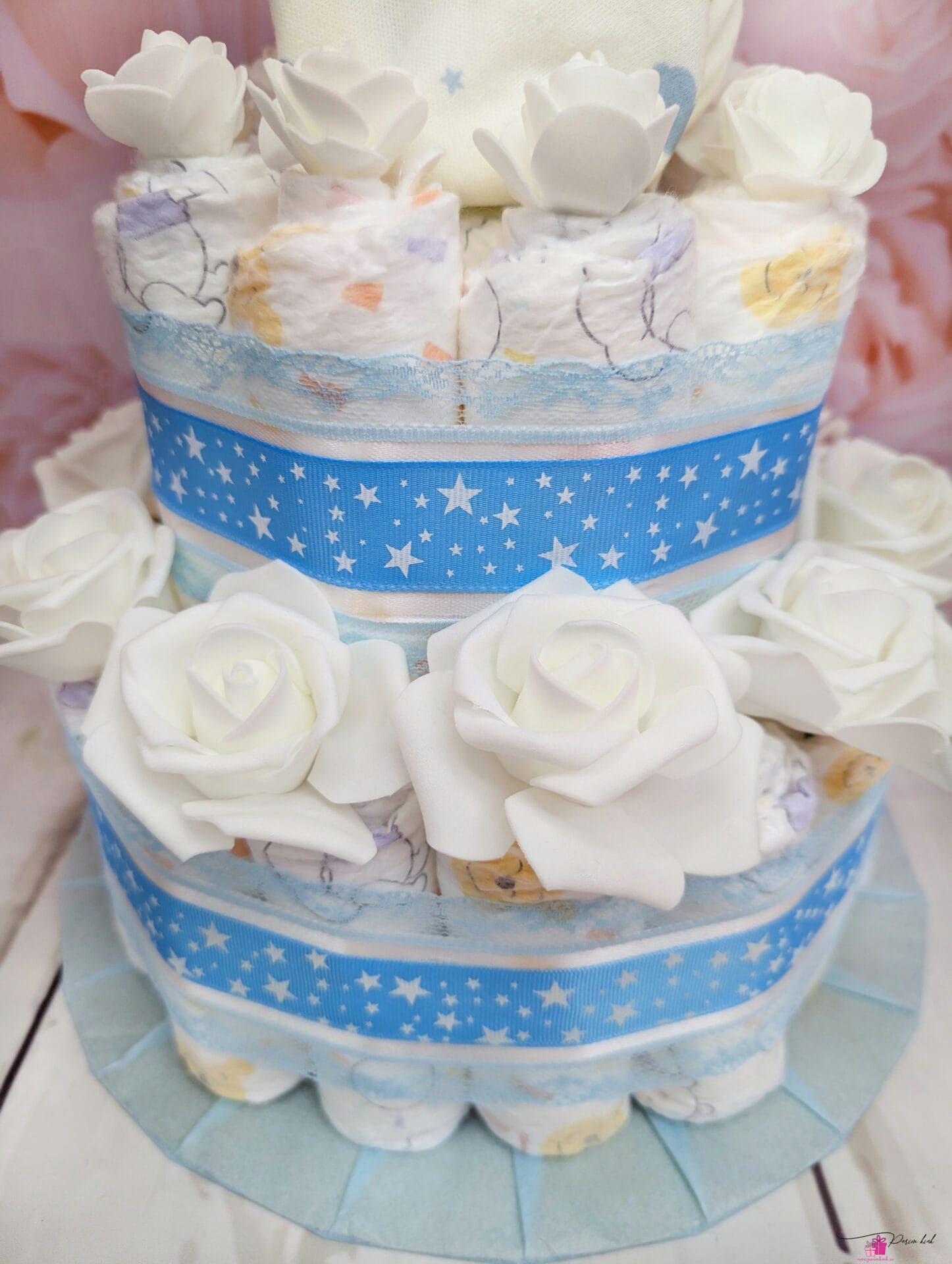 Tähtedega mähkmetort koera kaisutekiga